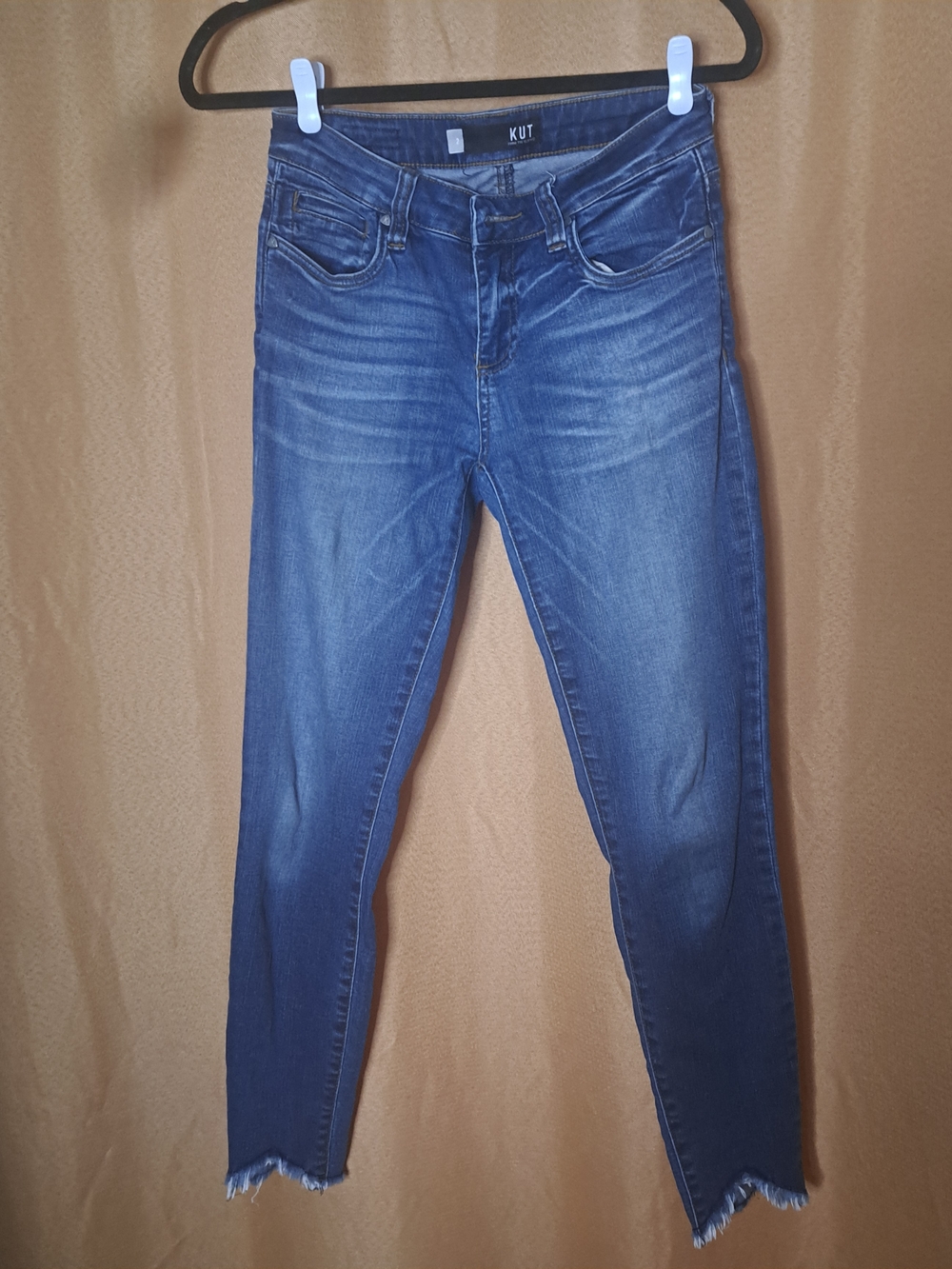 Kut from the Kloth Dark Blue Skinny Jeans with Raw Hem